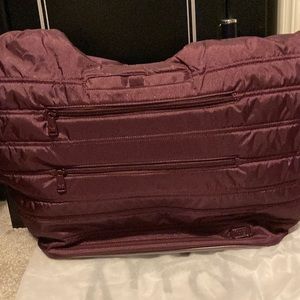 LUG Gondola XL in Shimmer Wine EUC